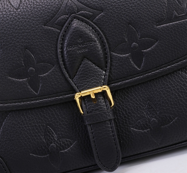 ルイヴィトンバッグ細部ディテール